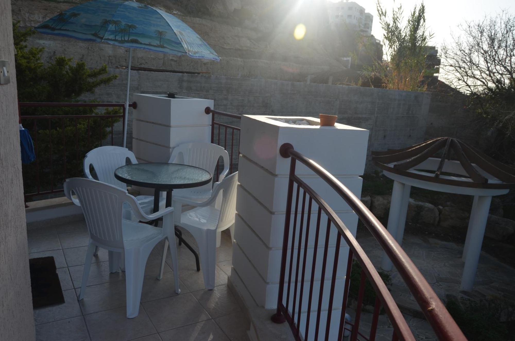 Ferienwohnung Mia'S Cove Paphos Exterior foto